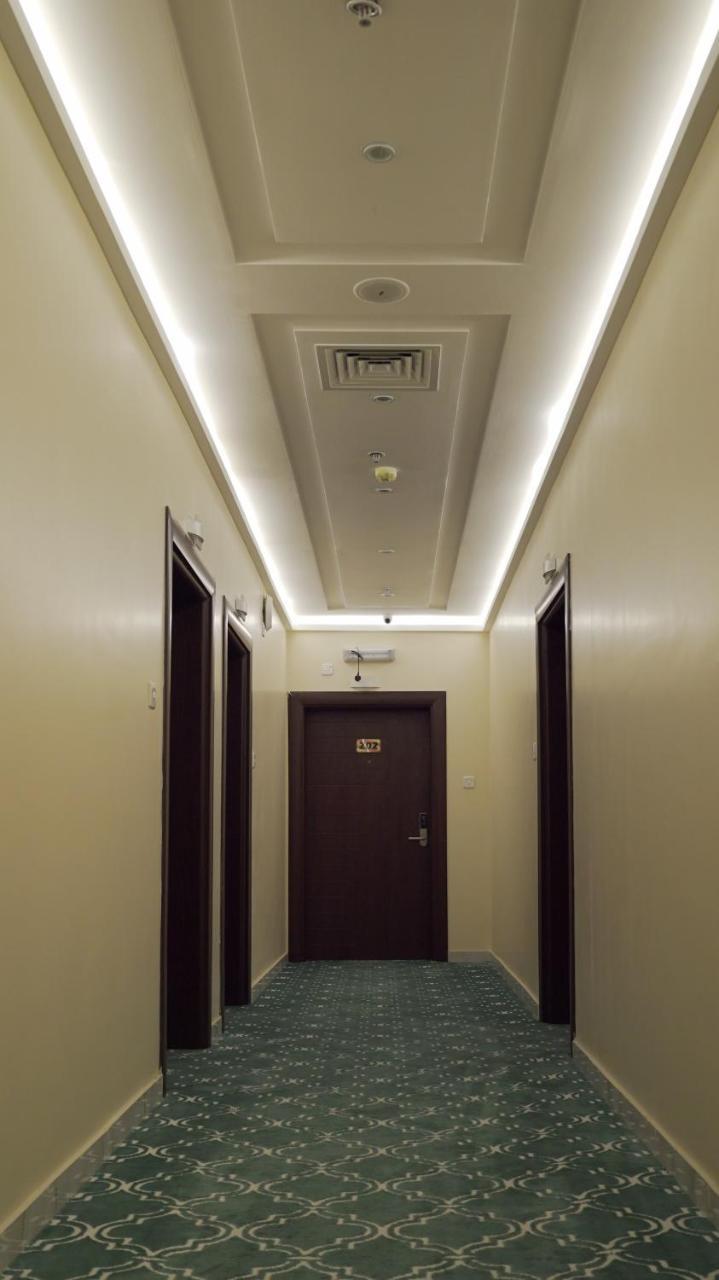 Ewaan Alnagaa Aparthotel Jeddah Exterior photo